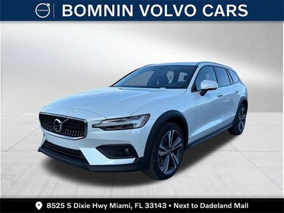New 2026 Volvo V60 B5 Cross Country Plus