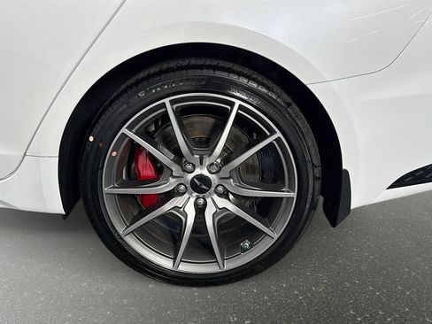 New 2025 Genesis G70 2.5T AWD/4WD image 31
