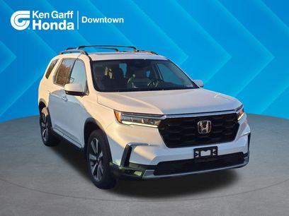 Used 2025 Honda Pilot Touring