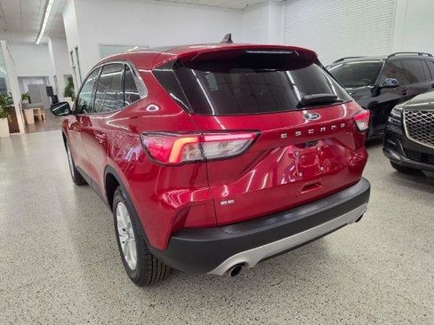 Used 2021 Ford Escape SE w/ Cold Weather Package FWD image 7