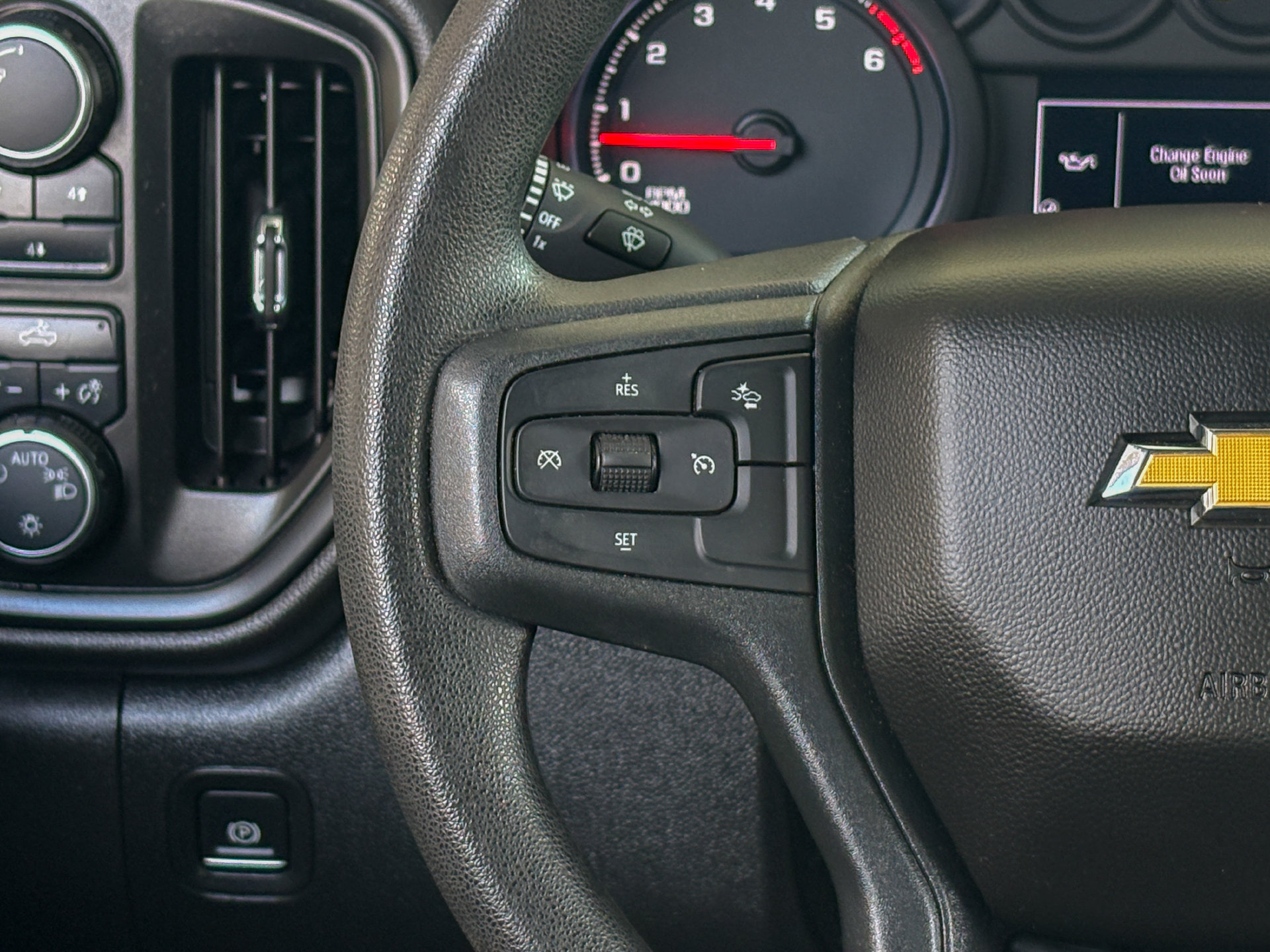 Used 2025 Chevrolet Silverado 2500 Custom w/ Custom Convenience Package AWD/4WD image 19