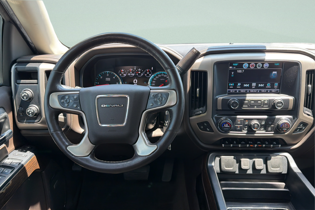 Used 2018 GMC Sierra 1500 Denali AWD/4WD image 10