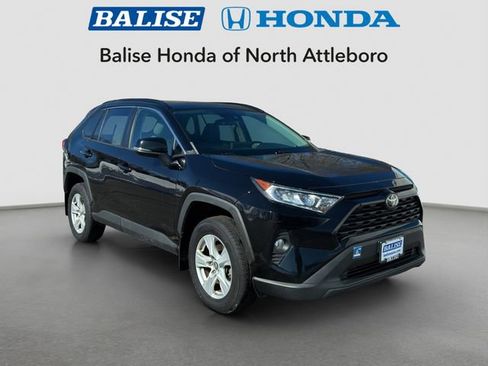 Used 2019 Toyota RAV4 XLE w/ Convenience Package image 10