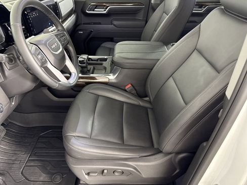 New 2025 GMC Sierra 1500 Elevation w/ Elevation Premium Package image 7