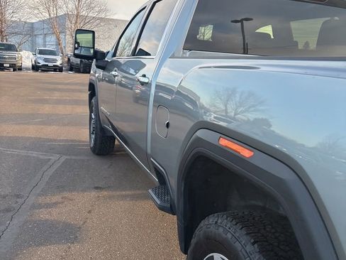 Used 2025 GMC Sierra 2500 SLT w/ SLT Convenience Package image 22