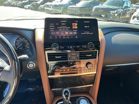 Used 2024 INFINITI QX80 Sensory w/ Cargo Package image 33