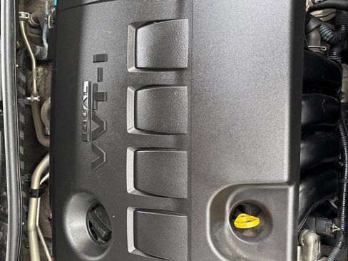 Used 2013 Toyota Corolla LE image 13