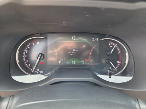 Used 2024 Toyota RAV4 XLE FWD image 21