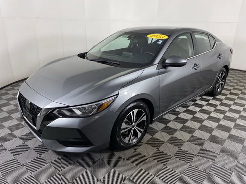 Used 2023 Nissan Sentra SV image 9