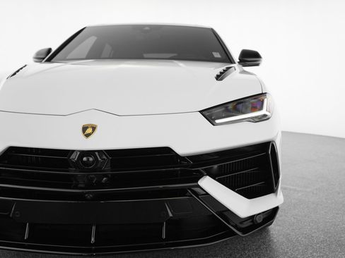 Used 2024 Lamborghini Urus S AWD/4WD image 47