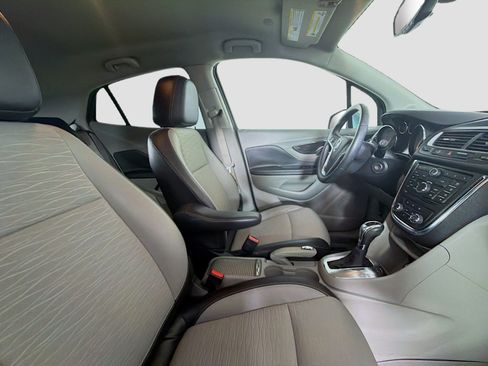 Used 2015 Buick Encore FWD image 28