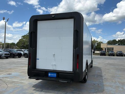 Used 2024 Chevrolet Brightdrop 600 w/ Commercial Equipment Package AWD/4WD image 8