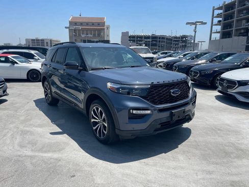 Used 2021 Ford Explorer ST w/ Equipment Group 401A AWD/4WD image 2