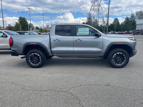 New 2026 GMC Canyon AT4 image 4