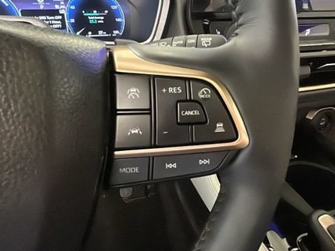 Used 2025 Toyota Grand Highlander AWD Hybrid image 16