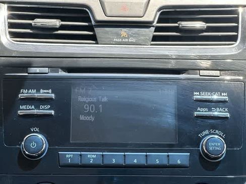 Used 2015 Nissan Altima 2.5 S w/ Power Driver Seat Package FWD image 11