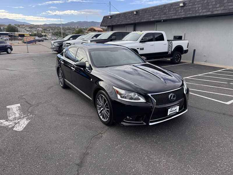 Used 2017 Lexus LS 460 AWD image 1