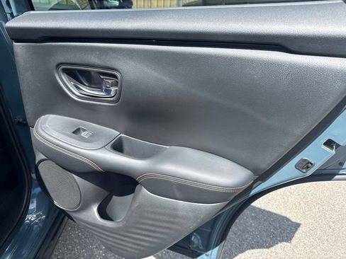 Used 2023 Honda HR-V Sport image 11