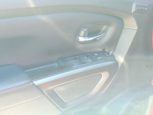 Certified 2020 Nissan Titan PRO-4X w/ Pro-4x Convenience Package image 25