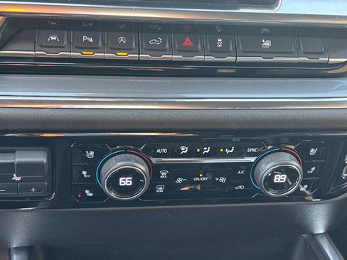 Used 2023 Chevrolet Silverado 1500 High Country w/ LPO, Dark Essentials Package image 21