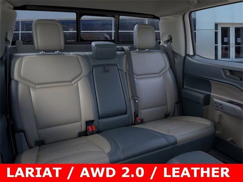 New 2025 Ford Maverick Lariat image 11