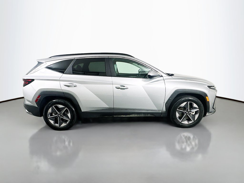 Certified 2026 Hyundai Tucson SEL Plus FWD image 4