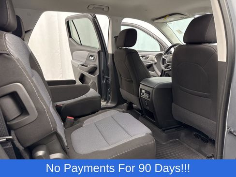 Used 2018 Chevrolet Traverse LT image 32