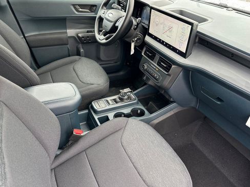 New 2026 Ford Maverick XL image 12