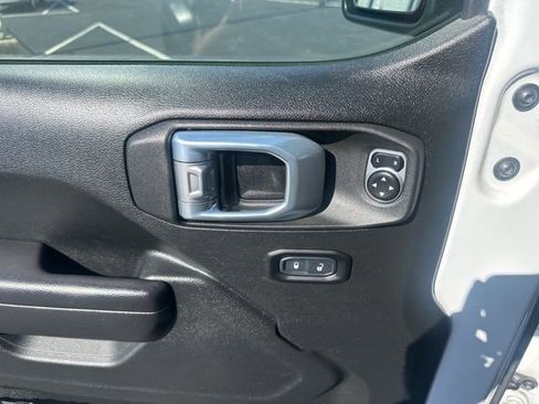 Used 2021 Jeep Wrangler Unlimited Sport AWD/4WD image 10
