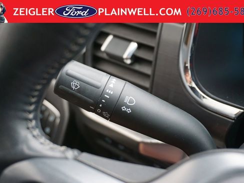 Used 2023 Ford F150 Lariat w/ Equipment Group 502A High AWD/4WD image 29