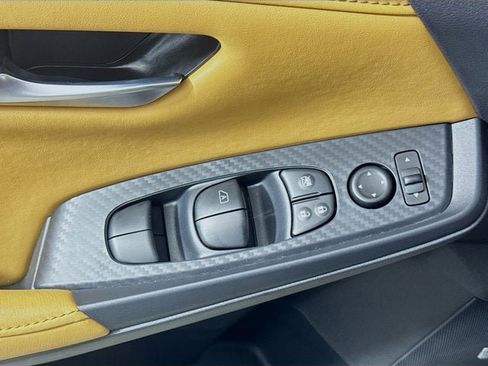 New 2025 Nissan Sentra SV w/ SV Premium Package image 17