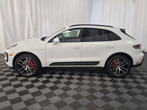 New 2026 Porsche Macan S image 2
