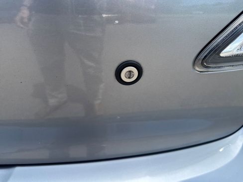 Used 2013 MAZDA MAZDA3 i SV FWD image 51