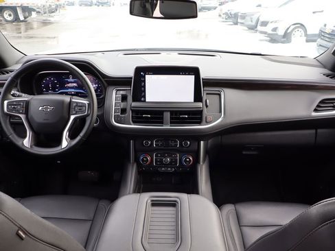 Used 2023 Chevrolet Suburban Z71 w/ Luxury Package image 49