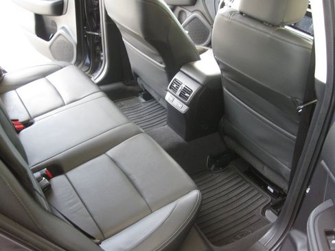 Used 2017 Subaru Outback 2.5i Limited AWD/4WD image 33