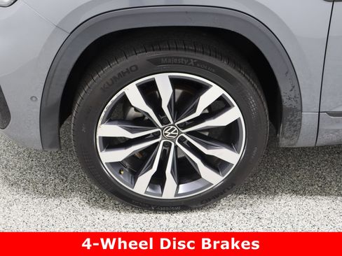 Used 2023 Volkswagen Atlas SEL Premium image 11