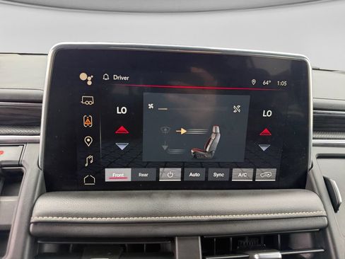 Used 2023 GMC Yukon SLT AWD/4WD image 27