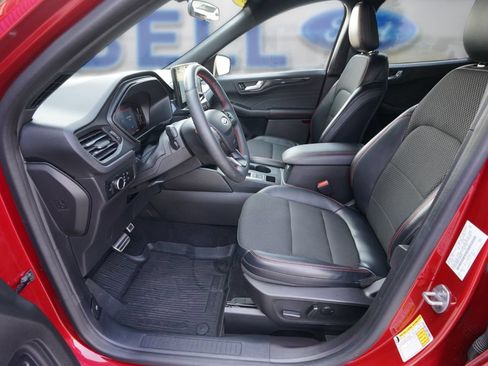 Used 2023 Ford Escape ST-Line w/ Tech Pack #1 AWD/4WD image 13