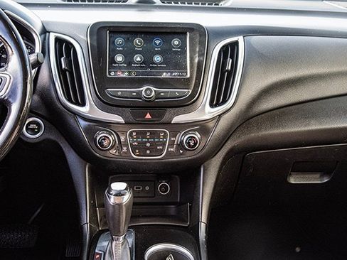 Used 2019 Chevrolet Equinox LT image 11