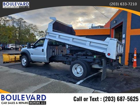 Used 2012 Ford F450 XL w/ High Capacity Trailer Tow Pkg image 5