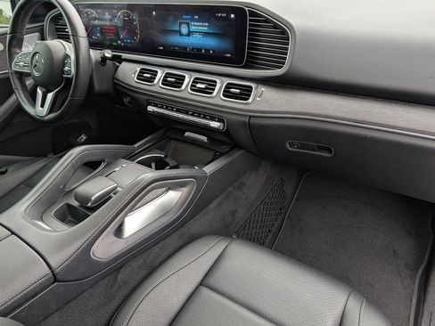 Used 2020 Mercedes-Benz GLE 450 4MATIC w/ 3rd Row Seat Package image 33