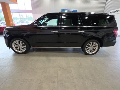 Used 2018 Ford Expedition Max Limited w/ Equipment Group 302A AWD/4WD image 11