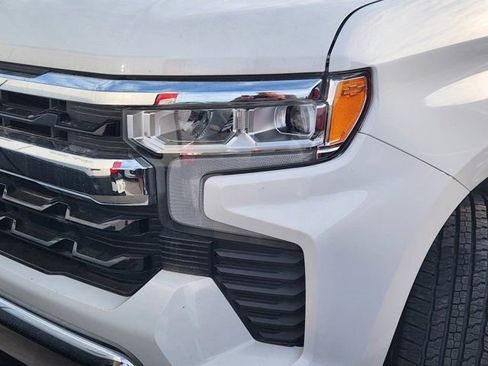 Used 2022 Chevrolet Silverado 1500 LT image 7