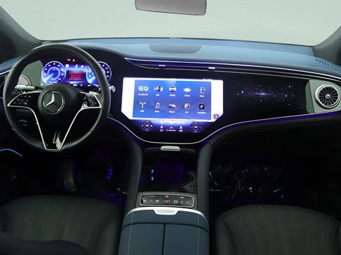 Certified 2023 Mercedes-Benz EQS 580 4MATIC SUV image 7