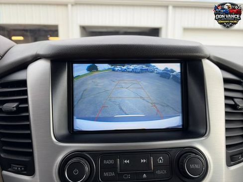 Used 2020 GMC Yukon SLT w/ Premium Edition AWD/4WD image 19