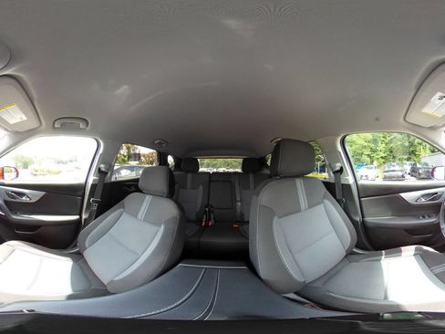 Used 2025 Chevrolet Blazer LT FWD image 41