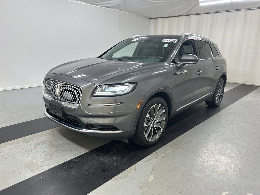 Used 2021 Lincoln Nautilus Reserve w/ Equipment Group 201A AWD/4WD image 5
