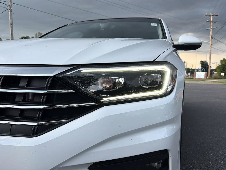 Used 2019 Volkswagen Jetta SEL Premium FWD image 21