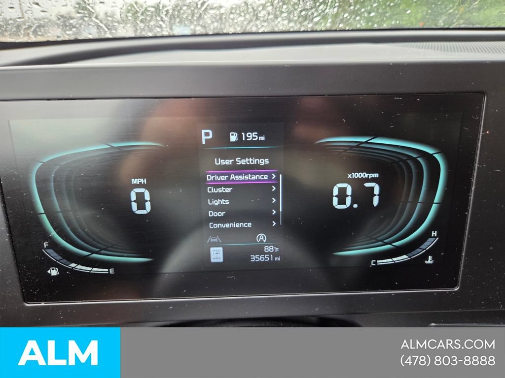 Used 2025 Kia Sportage LX FWD image 27