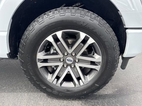 Used 2022 Ford F150 XL w/ STX Appearance Package AWD/4WD image 9